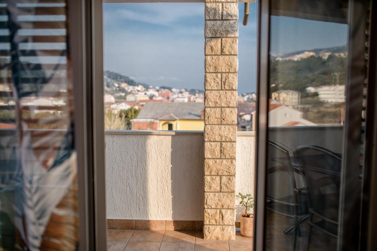 Nikolina Rab Apartments Раб Экстерьер фото